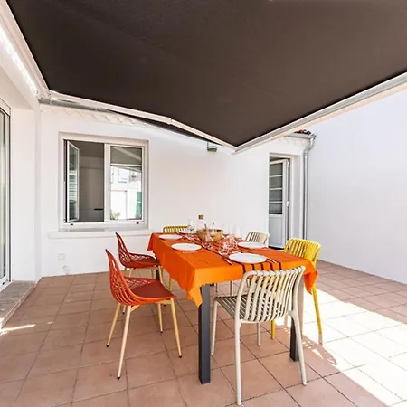 Semesterbostad Maison Carmina Ile De Re Proche Port, Jardin, Garage - Fr-1-835-10