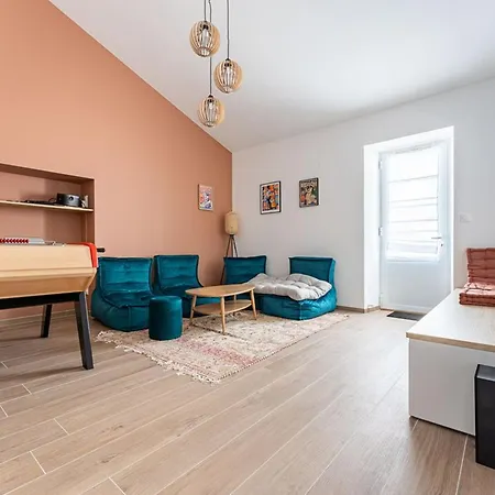 Maison Carmina Ile De Re Proche Port, Jardin, Garage - Fr-1-835-10 Nyaraló