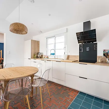 Maison Carmina Ile De Re Proche Port, Jardin, Garage - Fr-1-835-10 Nyaraló *